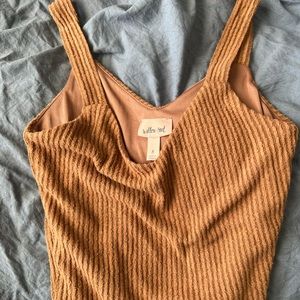 Cropped tank top